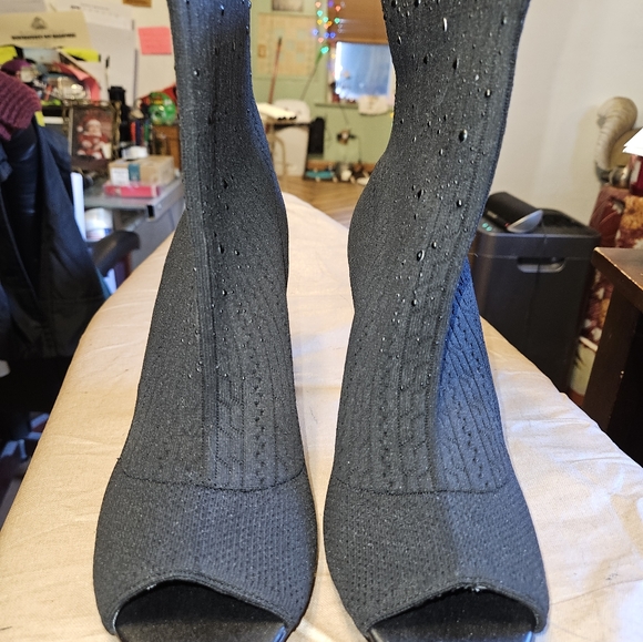 Charles by Charles David RANCID Women's Black Sock Peep Toe Booties SZ 11 - Picture 6 of 7